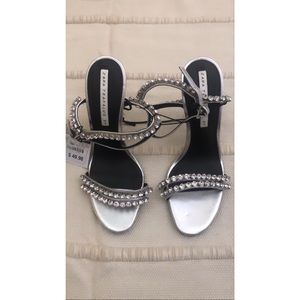 BRAND NEW Zara Heels